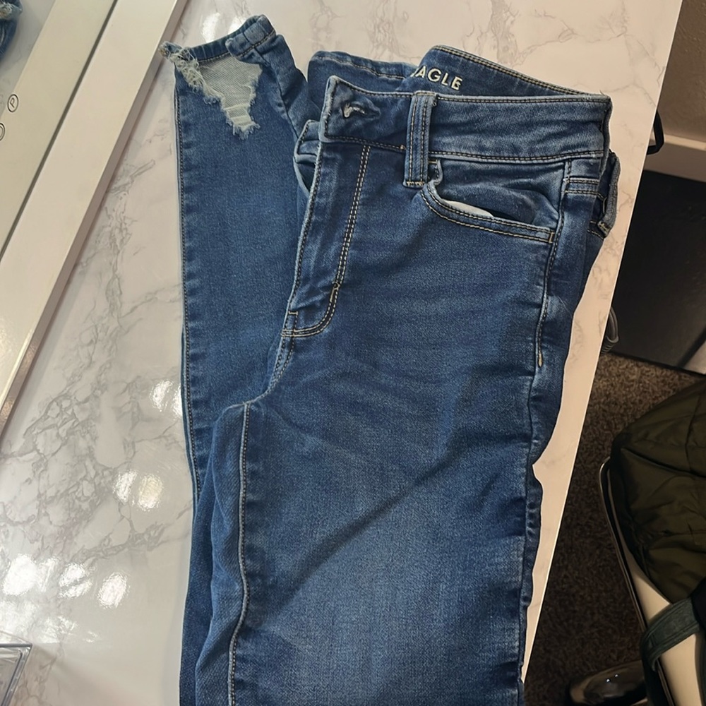American eagle next level stretch size 2 skinny jeans